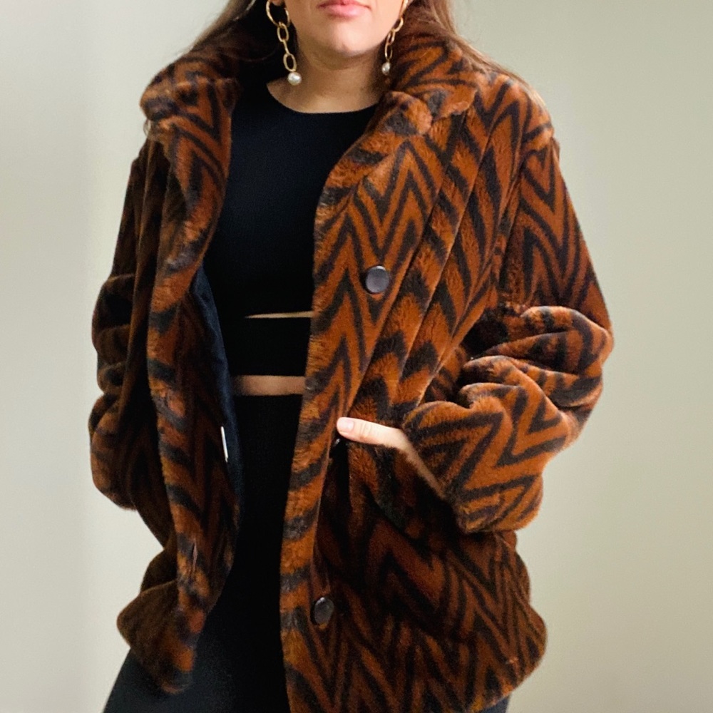 VINTAGE Oversized ZIGZAG Coat